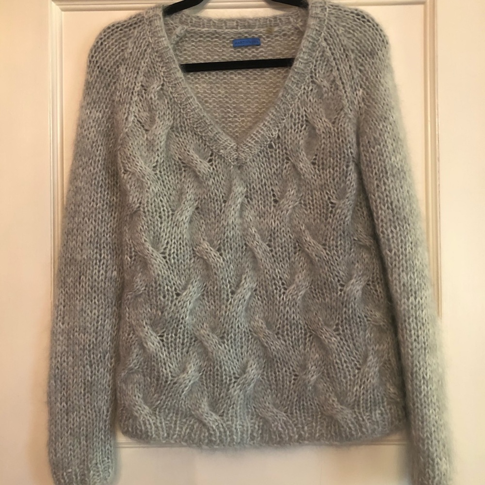Martin & Osa cabled knit V neck sweater Sz Small